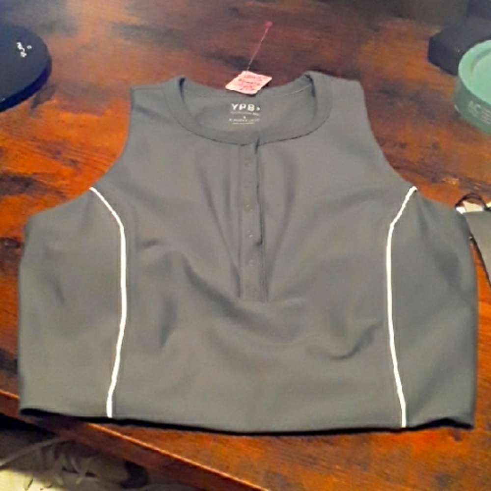 NWT YPB Small Your Personal Best Grey And White Snap Up Sports Bra